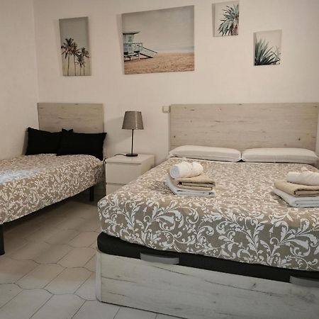 Benalbeach Casa Kito Dreams 1ª Linea Playa Беналмадена Екстериор снимка