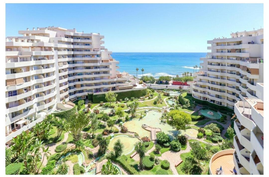 Benalbeach Casa Kito Dreams 1ª Linea Playa Беналмадена Екстериор снимка